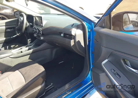 2021 Nissan Sentra Sr Xtronic Cvt z USA, uszkodzony, nr VIN 3N1AB8DV7MY240874